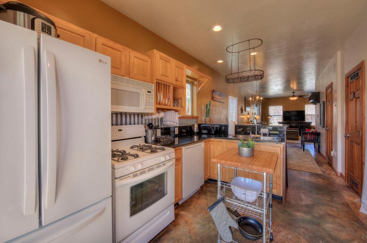 Cali Cochitta Vacation Rentals Moab Exterior photo