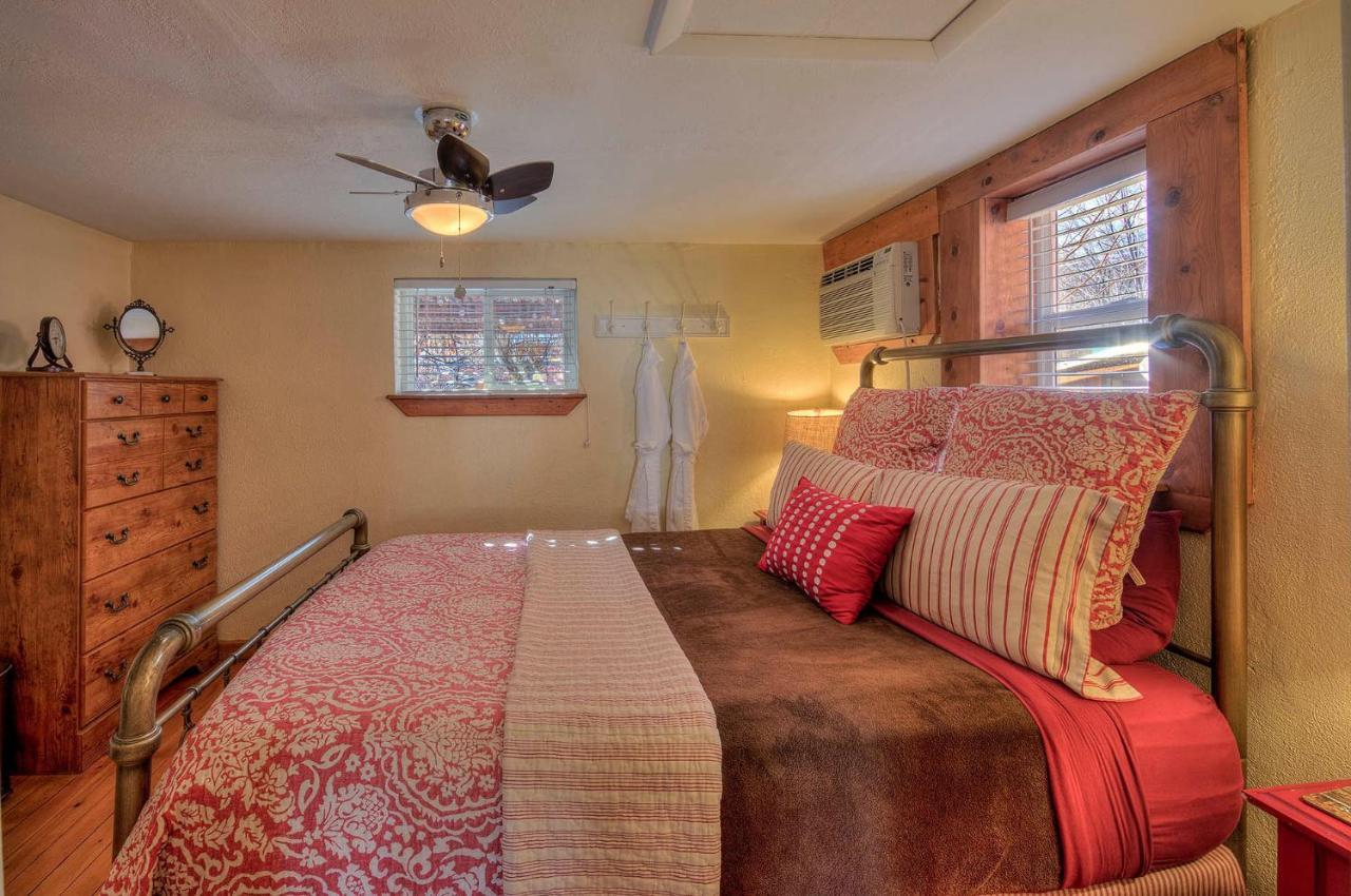 Cali Cochitta Vacation Rentals Moab Exterior photo