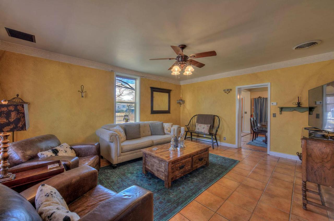 Cali Cochitta Vacation Rentals Moab Exterior photo